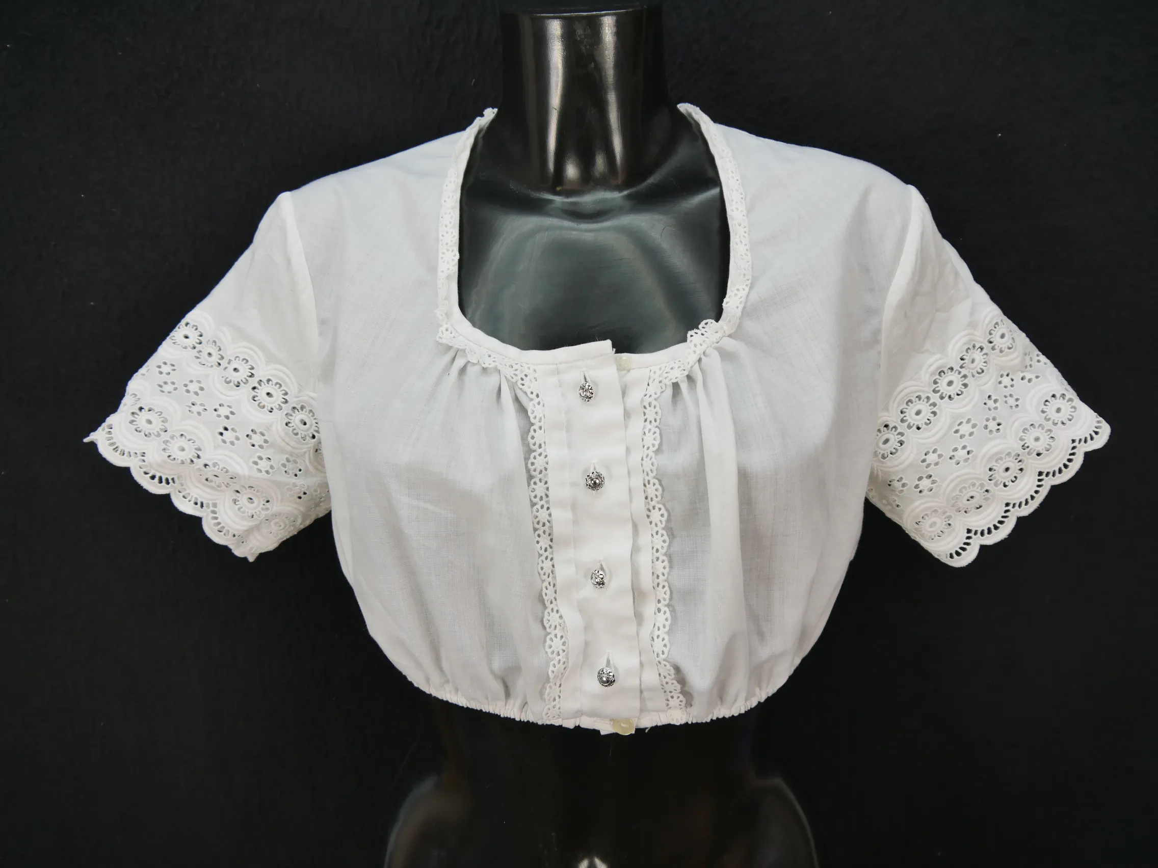 Gr.46 Dirndlbluse süße Bluse für Dirndl Dacron mit Spitze Trachtenbluse B8525
