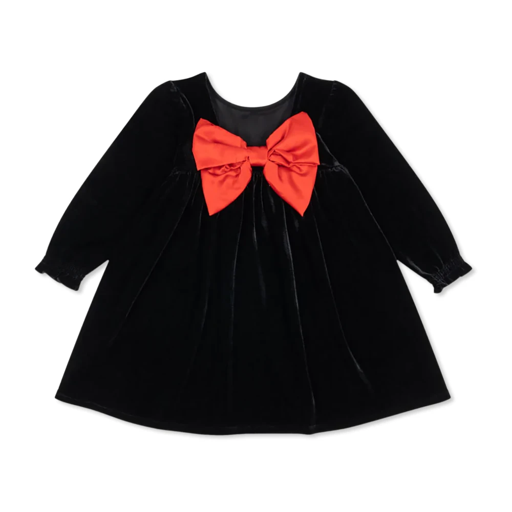 Kleid mit Schleife