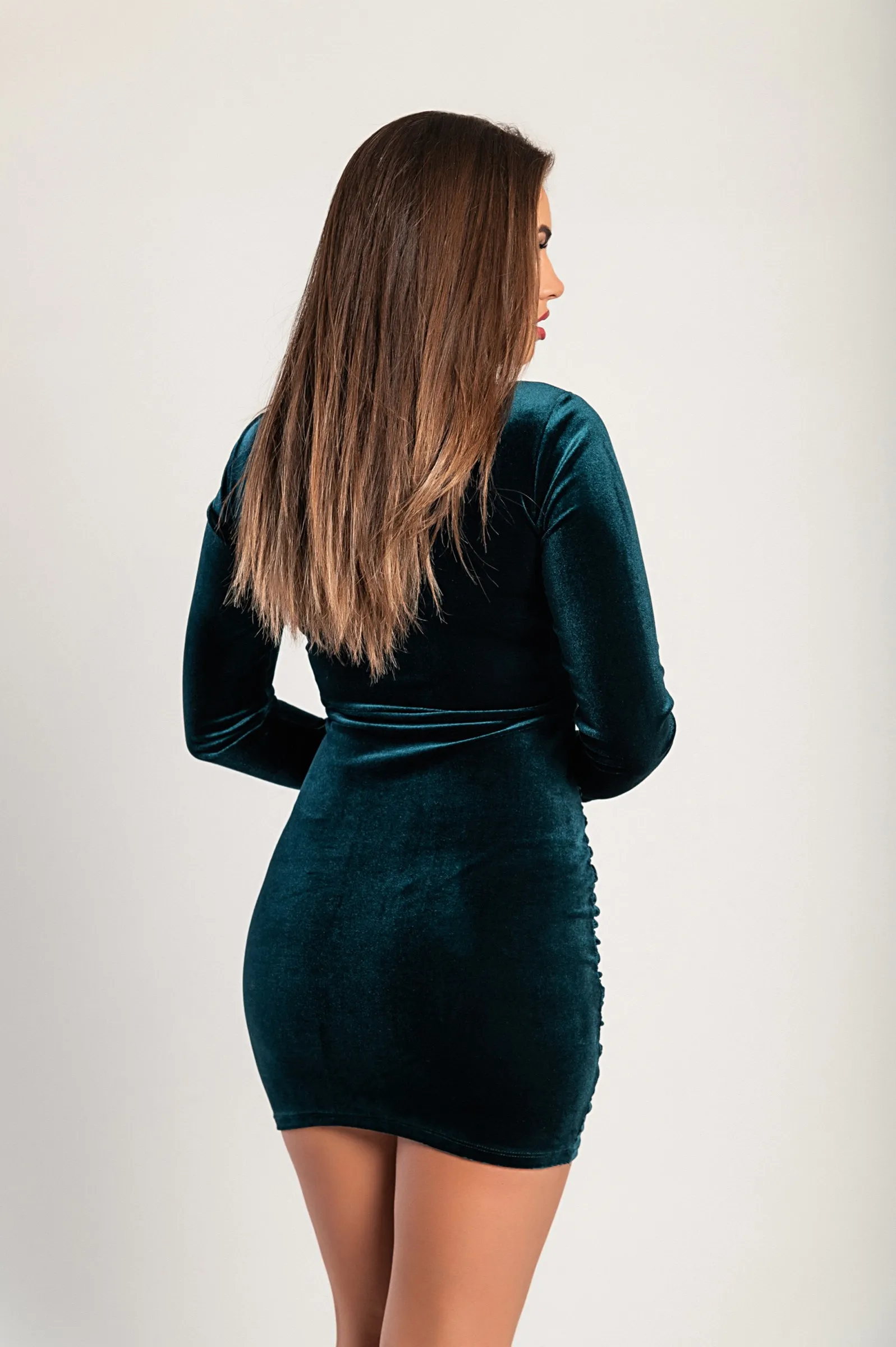 Minikleid aus Kunstsamt, grün
