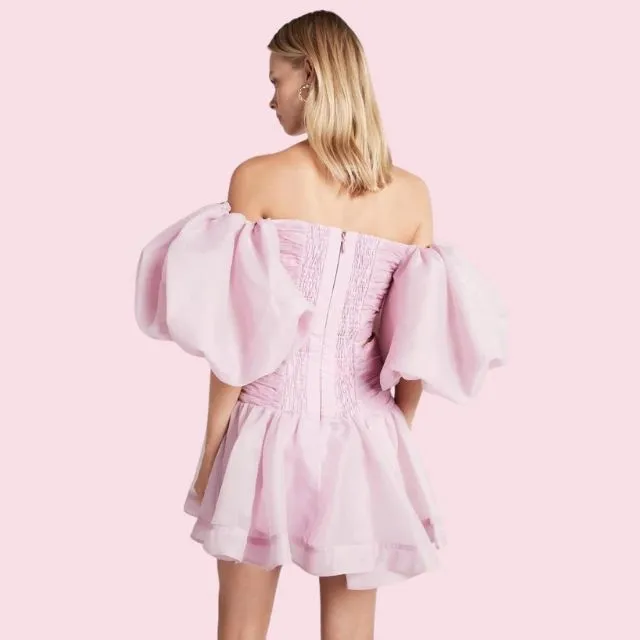 Minikleid mit Puffärmeln und herzförmigem Ausschnitt