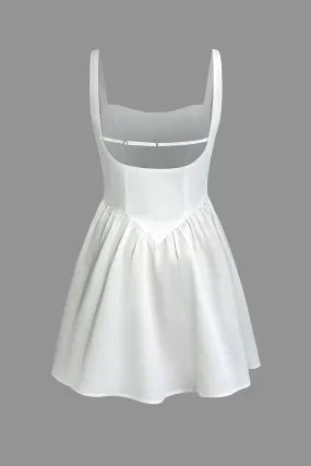 Schlichtes Tank-Minikleid mit Spitze und Rüschen
