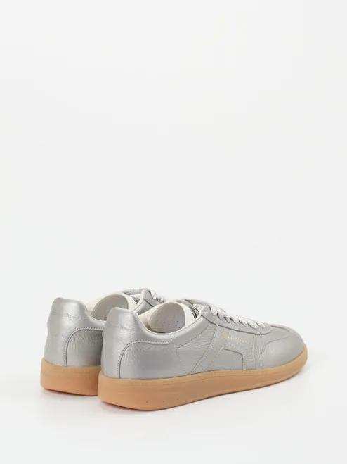 Sneaker-16614490079