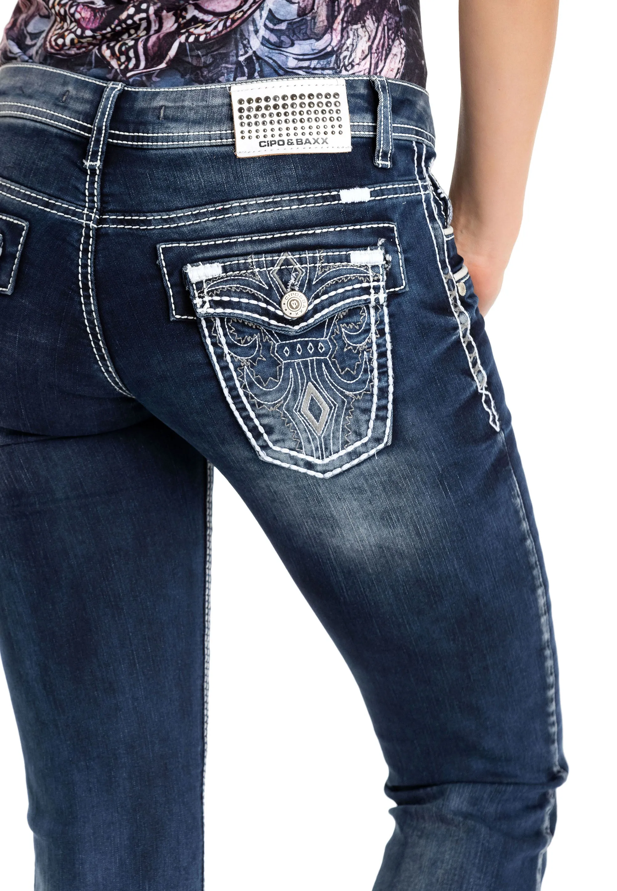 WD259 Damen Jeans Stonewashed mit Farbigen Nähten in Casual